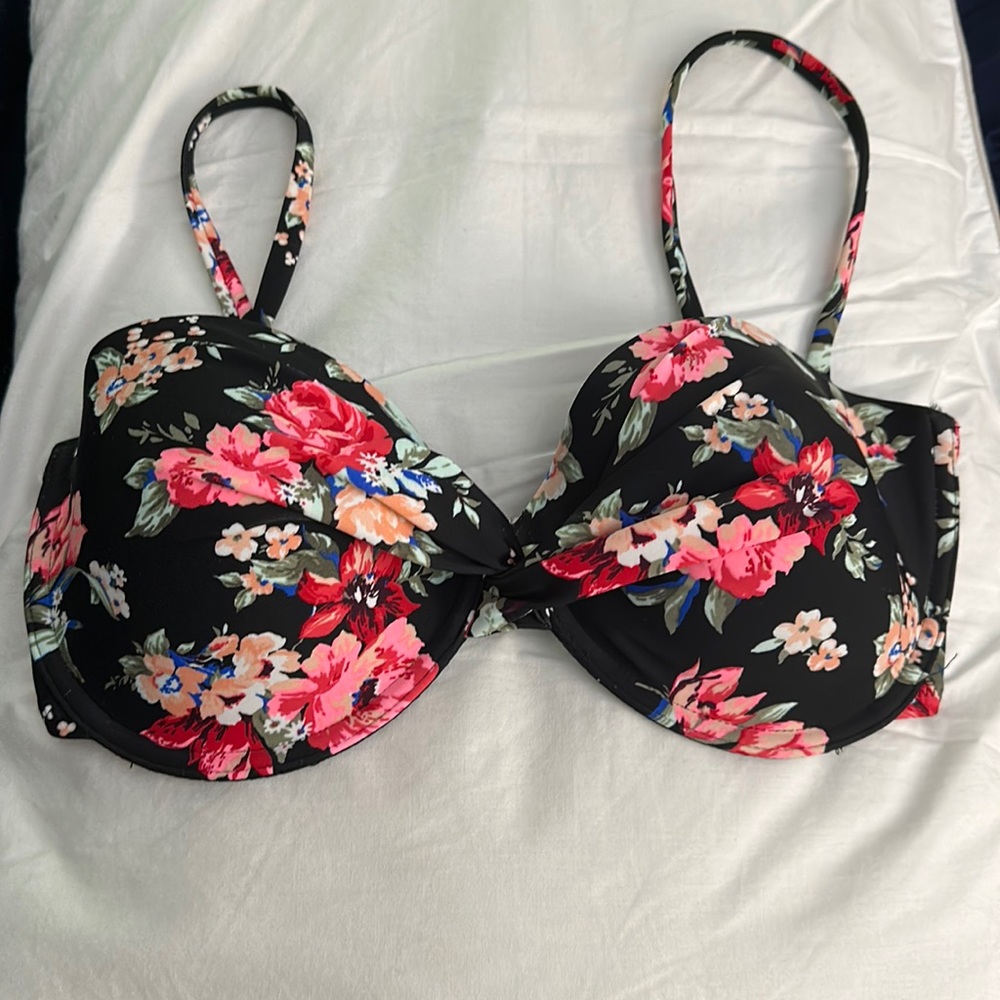 Bathing suit top